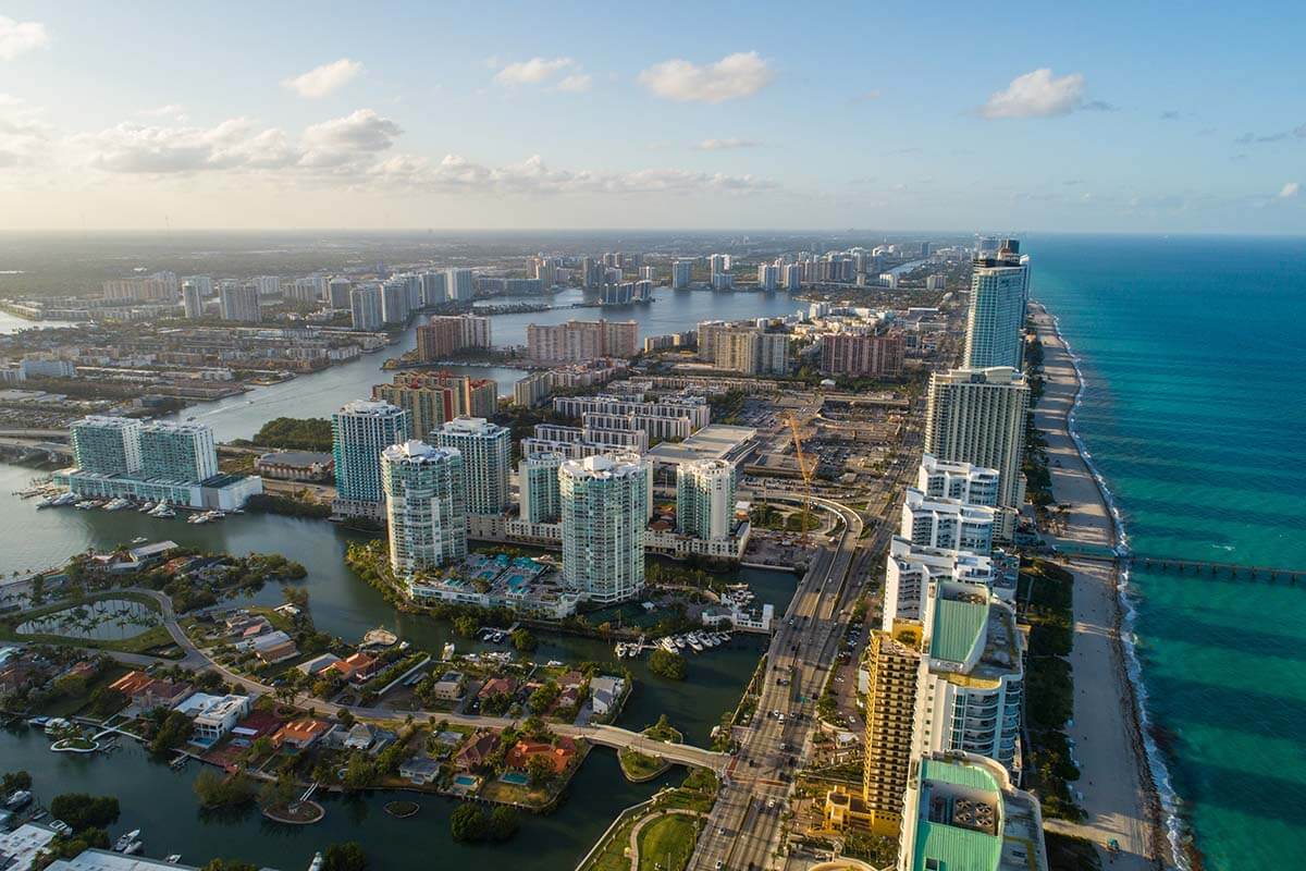 Недвижимость во Флориде: что можно купить на сумму 5 млн $ в 2022 году?