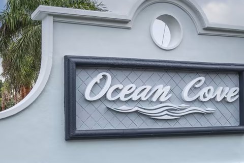 OCEAN COVE in Stuart, Florida № 64147 - photo 1