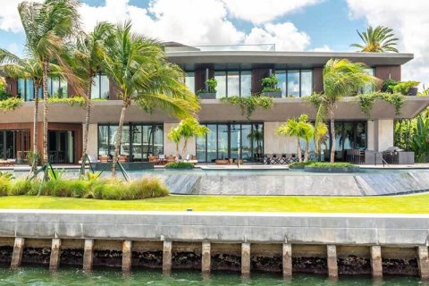 An opulent mansion in Vero Beach, Florida, is listed for $60 million