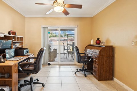 Casa en venta en Hollywood, Florida, 3 dormitorios, 175.77 m2 № 1415390 - foto 8