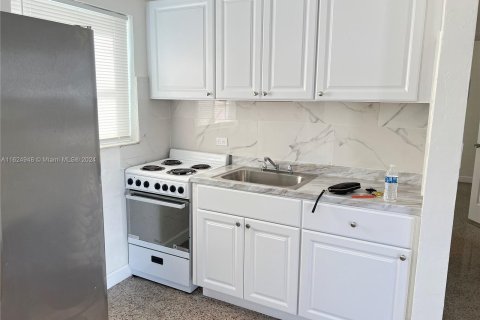 Immobilier commercial à vendre à Miami, Floride: 178.37 m2 № 1271534 - photo 29