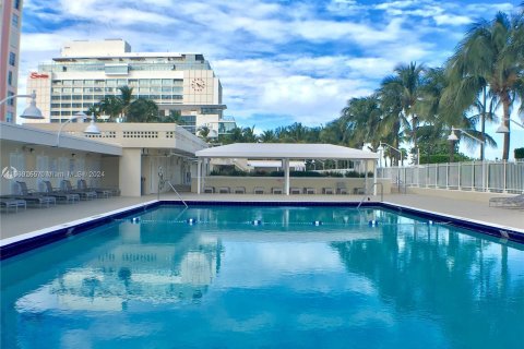 Copropriété à vendre à Miami Beach, Floride: 52.58 m2 № 1386153 - photo 19