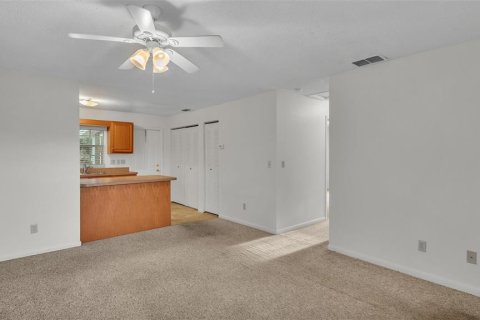 Duplex à vendre à Lake Wales, Floride: 2 chambres, 79.71 m2 № 1363568 - photo 17