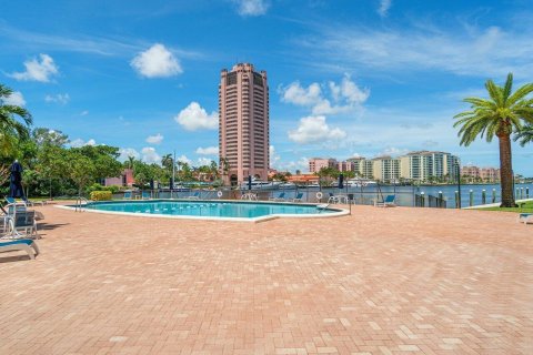 Condominio en venta en Boca Raton, Florida, 2 dormitorios, 162.58 m2 № 777156 - foto 3