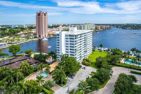 Condominio en venta en Boca Raton, Florida, 2 dormitorios, 162.58 m2 № 777156 - foto 2