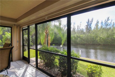 Condo in Punta Gorda, Florida, 2 bedrooms  № 213608 - photo 28