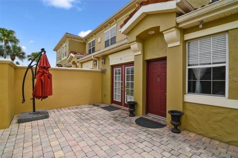 Touwnhouse à vendre à Davenport, Floride: 3 chambres, 131.92 m2 № 1280194 - photo 2