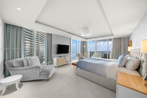 Copropriété à vendre à Sunny Isles Beach, Floride: 4 chambres, 366.5 m2 № 1365770 - photo 17