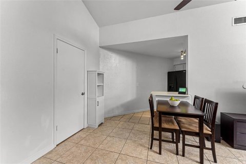 Condo in Orlando, Florida, 1 bedroom  № 1362828 - photo 23