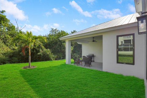 House in Hutchinson Island South, Florida 4 bedrooms, 240.34 sq.m. № 754768 - photo 30