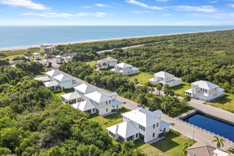 Villa ou maison à vendre à Hutchinson Island South, Floride: 4 chambres, 240.34 m2 № 754768 - photo 3