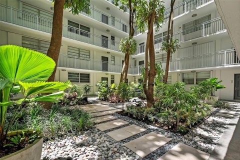 Condominio en venta en Miami, Florida, 1 dormitorio, 67.17 m2 № 1224047 - foto 25