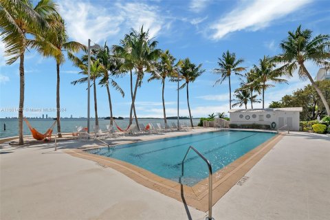 Condominio en venta en Miami, Florida, 1 dormitorio, 67.17 m2 № 1224047 - foto 17