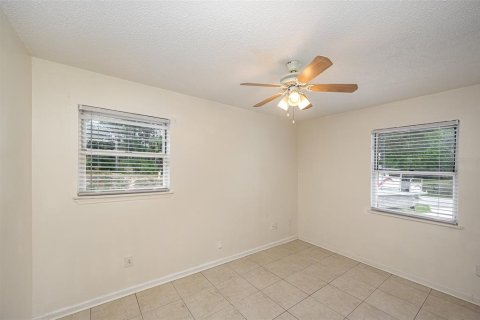 House in Palm Bay, Florida 3 bedrooms, 130.16 sq.m. № 1156480 - photo 20