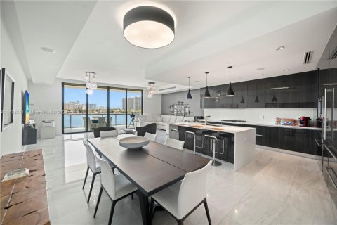 Condo in Aventura, Florida, 3 bedrooms  № 1173026 - photo 5