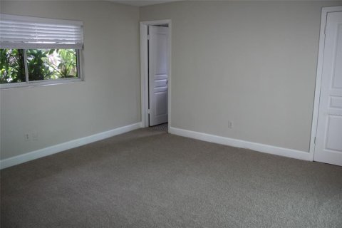 House in Orlando, Florida 3 bedrooms, 125.98 sq.m. № 1365045 - photo 11