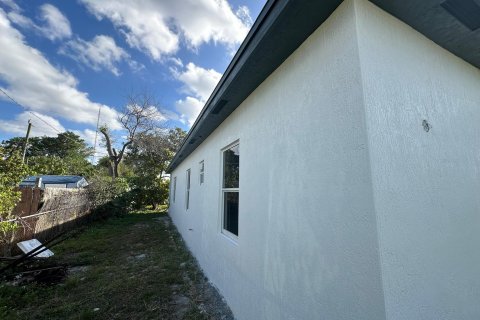 Casa en venta en West Park, Florida, 3 dormitorios, 139.82 m2 № 1134956 - foto 1