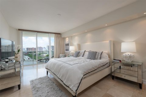 Condo in Sunny Isles Beach, Florida, 2 bedrooms  № 851320 - photo 6