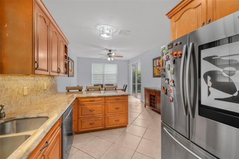 Casa en venta en Coral Springs, Florida, 3 dormitorios, 166.85 m2 № 1229638 - foto 16