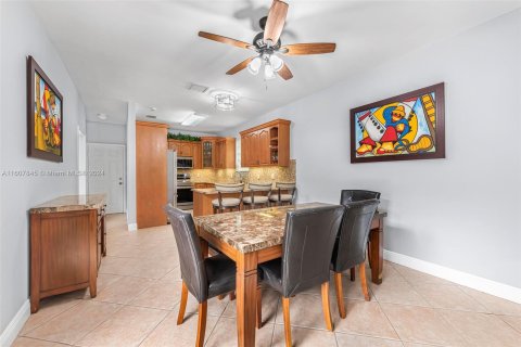 Casa en venta en Coral Springs, Florida, 3 dormitorios, 166.85 m2 № 1229638 - foto 11