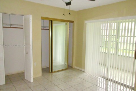 Condominio en venta en Miami, Florida, 1 dormitorio, 61.32 m2 № 1368839 - foto 6