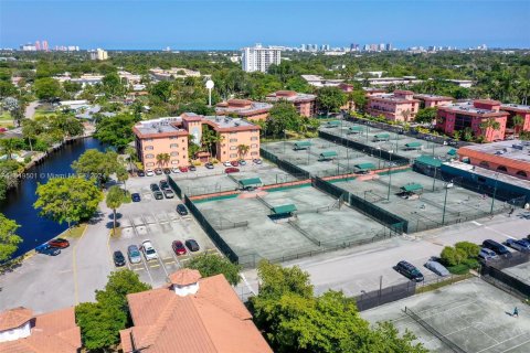 Condo in Fort Lauderdale, Florida, 3 bedrooms  № 1368746 - photo 30