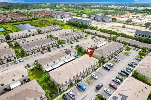 Adosado en venta en Florida City, Florida, 3 dormitorios, 118.17 m2 № 1365506 - foto 28