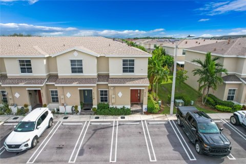 Adosado en venta en Florida City, Florida, 3 dormitorios, 118.17 m2 № 1365506 - foto 30