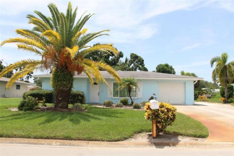 House in Venice, Florida 2 bedrooms, 94.95 sq.m. № 1320424 - photo 2