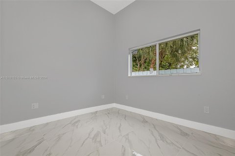 Casa en venta en Plantation, Florida, 3 dormitorios, 144.65 m2 № 944394 - foto 20