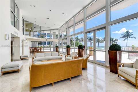 Copropriété à vendre à Miami Beach, Floride: 2 chambres, 109.62 m2 № 1223081 - photo 29