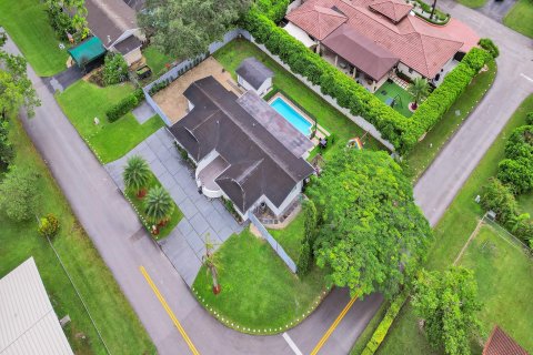 Casa en venta en Miami, Florida, 4 dormitorios, 338.35 m2 № 932648 - foto 14