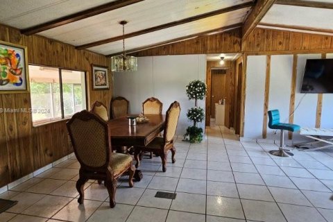 Casa en venta en Clewiston, Florida, 3 dormitorios № 1162464 - foto 23