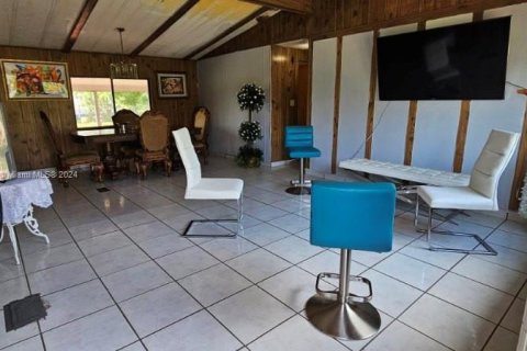 Casa en venta en Clewiston, Florida, 3 dormitorios № 1162464 - foto 22