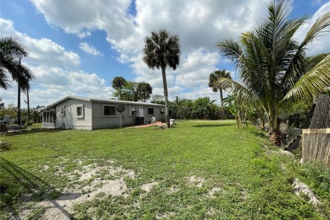 Villa ou maison à vendre à Clewiston, Floride: 3 chambres № 1162464 - photo 15