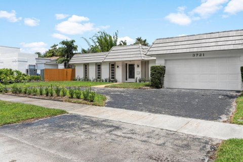 Casa en venta en Hollywood, Florida, 5 dormitorios, 213.58 m2 № 830083 - foto 19