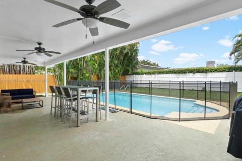 Villa ou maison à vendre à Hollywood, Floride: 5 chambres, 213.58 m2 № 830083 - photo 24