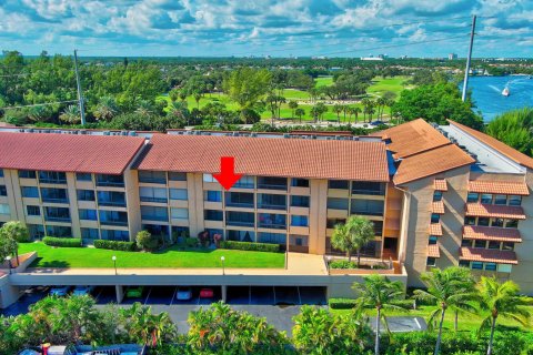 Condominio en venta en North Palm Beach, Florida, 2 dormitorios, 127.18 m2 № 830444 - foto 4