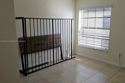 Copropriété à louer à Miami, Floride: 3 chambres, 102.38 m2 № 1365863 - photo 22