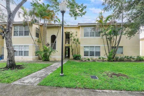 Condo in Sunrise, Florida, 2 bedrooms  № 1365784 - photo 27