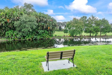 Condo in Sunrise, Florida, 2 bedrooms  № 1365784 - photo 28