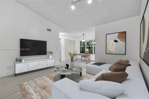 Condo in Sunrise, Florida, 2 bedrooms  № 1365784 - photo 4