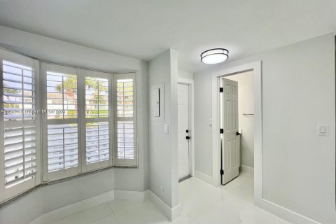 Touwnhouse à vendre à Pompano Beach, Floride: 2 chambres, 94.57 m2 № 1329931 - photo 6