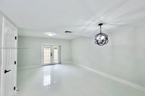 Adosado en venta en Pompano Beach, Florida, 2 dormitorios, 94.57 m2 № 1329931 - foto 7