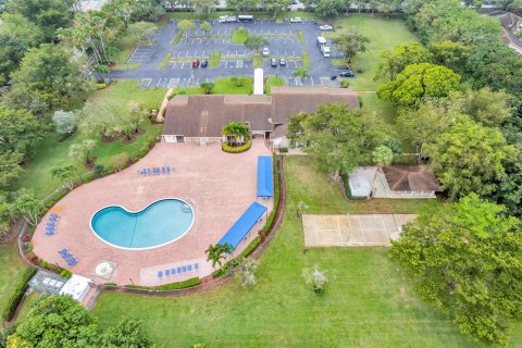 Villa ou maison à vendre à Delray Beach, Floride: 3 chambres, 176.42 m2 № 961522 - photo 8