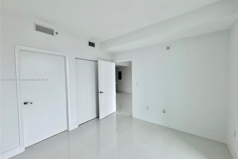 Copropriété à vendre à Miami, Floride: 2 chambres, 101.54 m2 № 1399946 - photo 27