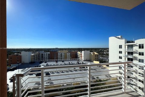 Condo in Aventura, Florida, 2 bedrooms  № 1329798 - photo 8