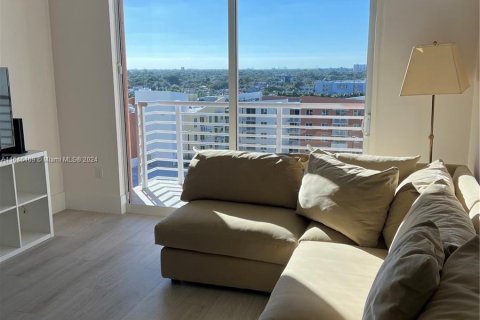 Condominio en venta en Aventura, Florida, 2 dormitorios, 99.03 m2 № 1329798 - foto 3