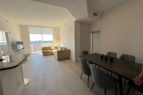 Condo in Aventura, Florida, 2 bedrooms  № 1329798 - photo 5