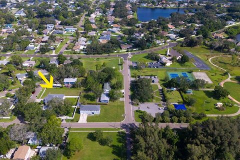 Terreno en venta en Saint Petersburg, Florida № 1368198 - foto 9